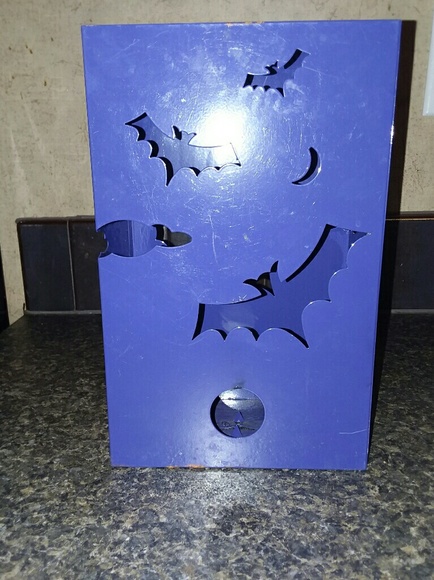 Halloween decor - Picture 2 of 2